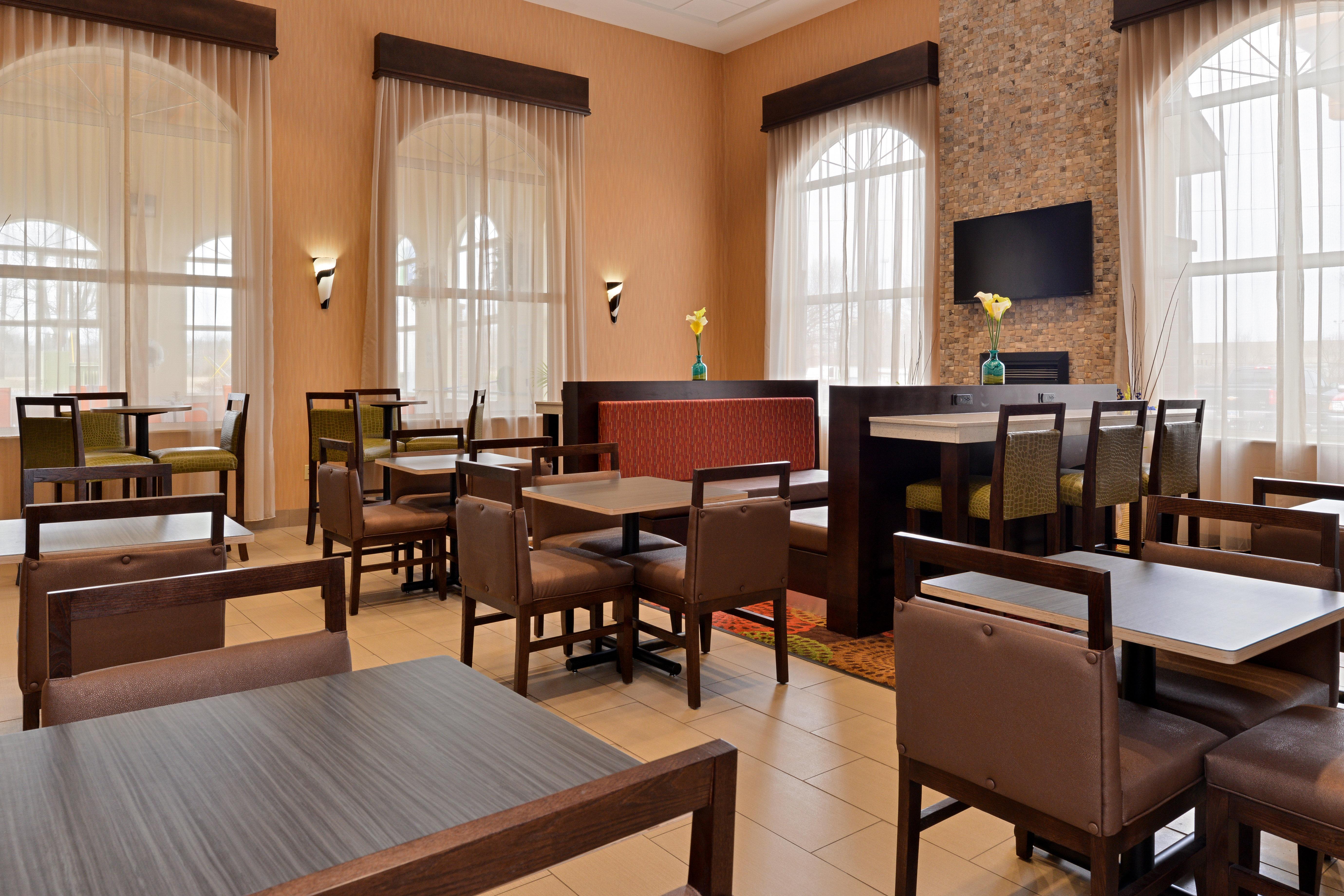 Holiday Inn Express Hotel & Suites Cincinnati-North/Sharonville Kültér fotó