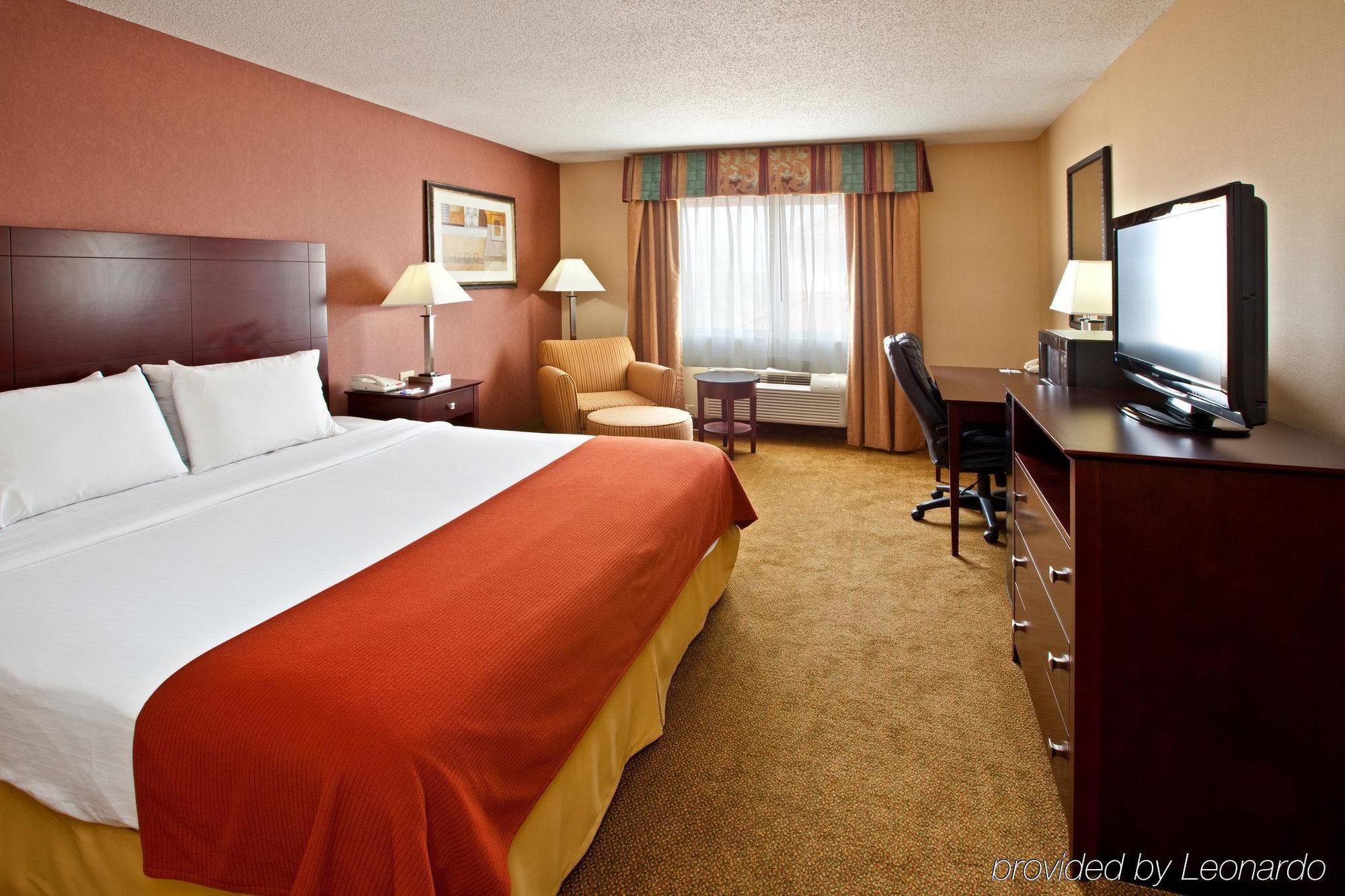 Holiday Inn Express Hotel & Suites Cincinnati-North/Sharonville Kültér fotó