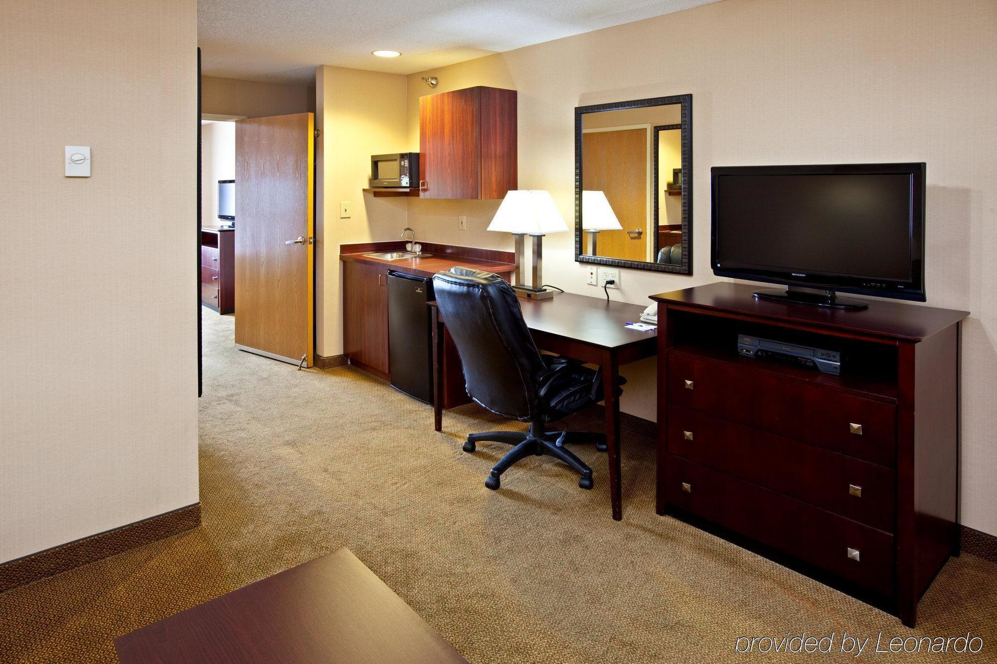 Holiday Inn Express Hotel & Suites Cincinnati-North/Sharonville Kültér fotó